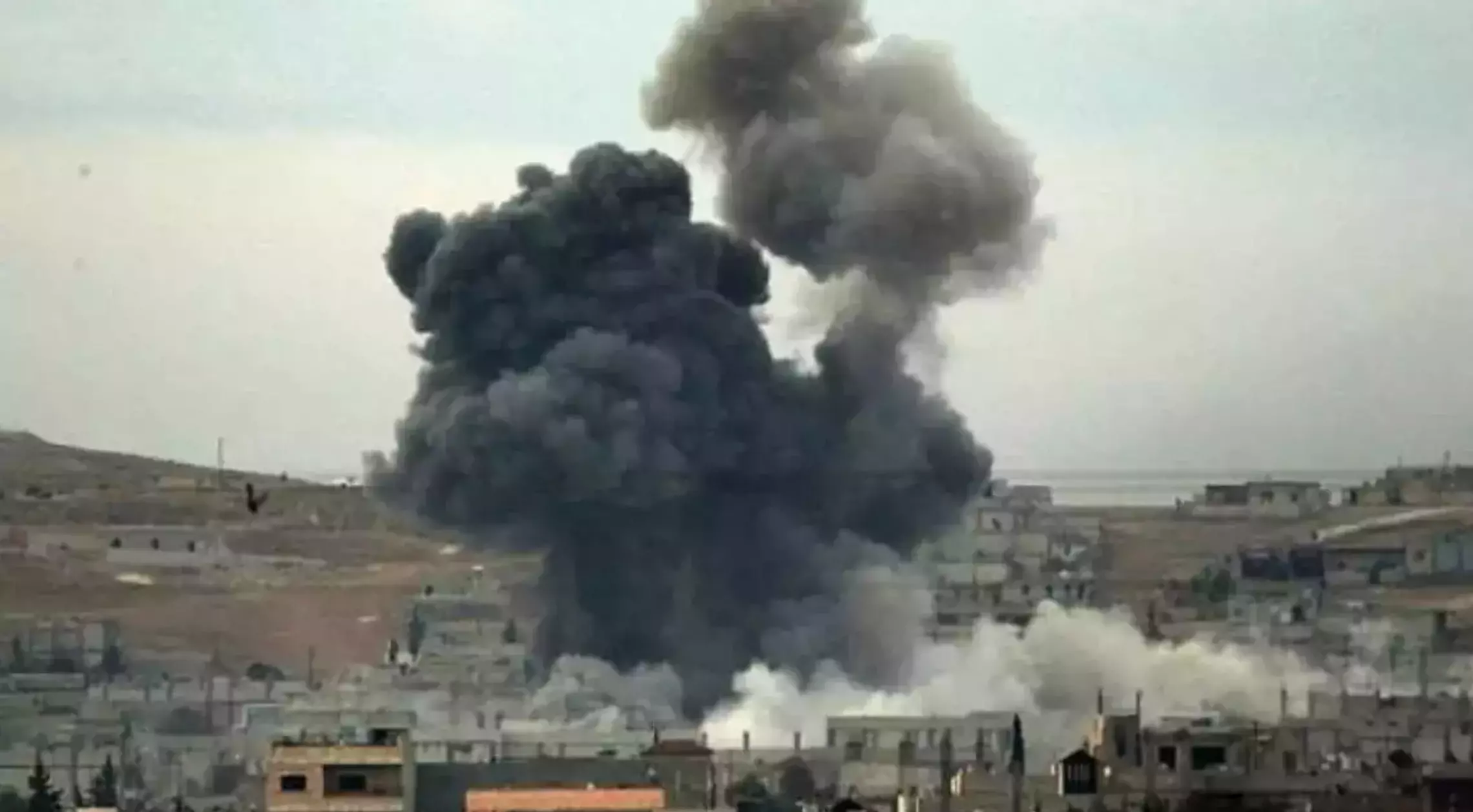 इजरायली एयरफोर्स ने सीरिया के मिलिट्री ठिकाने पर बरसाए बम, 8 सैनिकों की मौत, अब और भड़केगी जंग!
