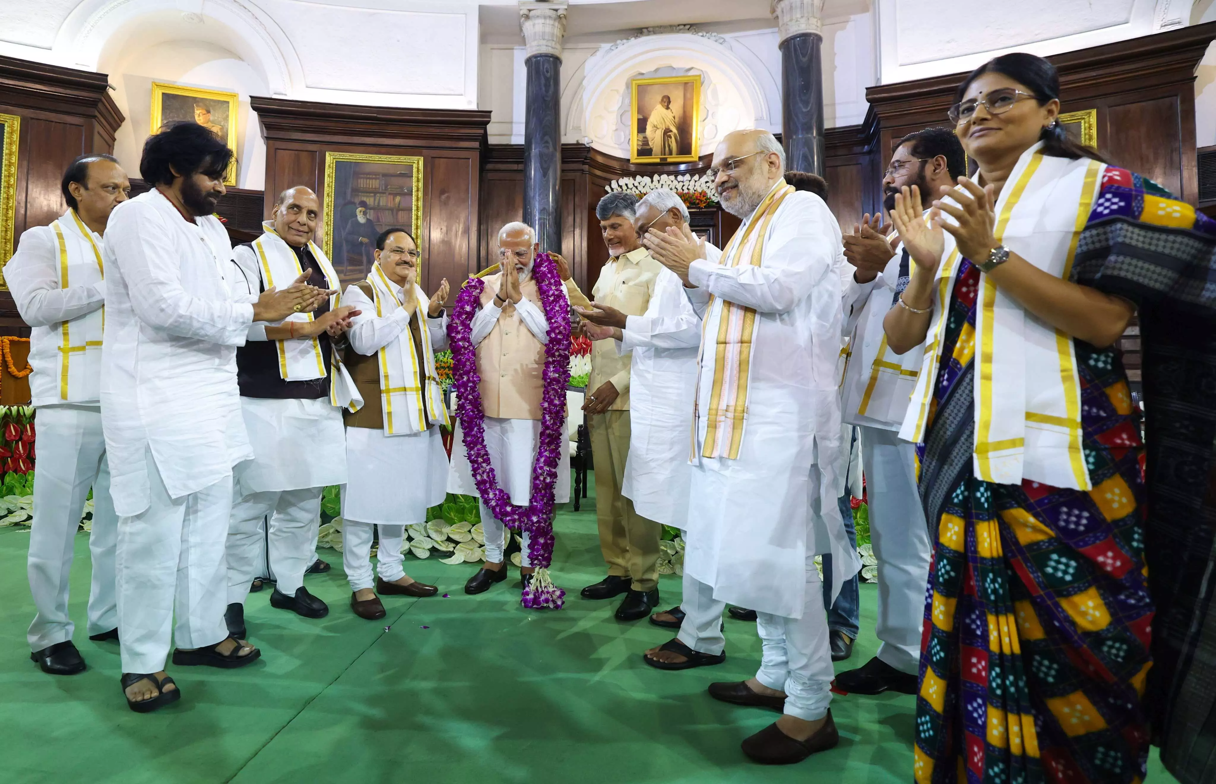 Modi Cabinet 3.0 : स्पेशल कवरेज न्यूज़ पर मोदी मंत्रिमंडल की पूरी लिस्ट, आप भी देखिए- किसको मिला मौका!
