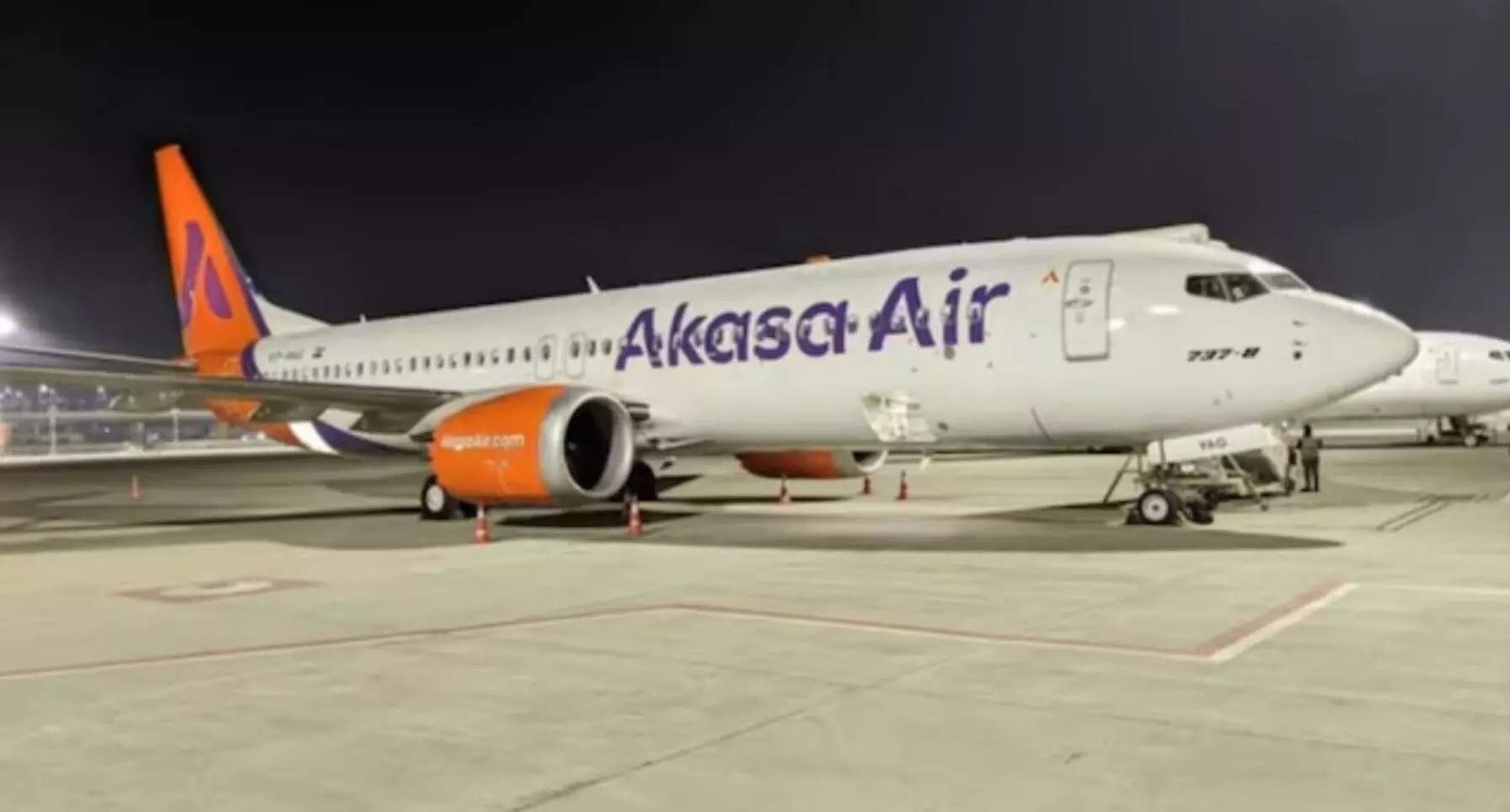 Bomb Threat to Akasa Air flight: अब Akasa Air को बम की धमकी, 3 दिन में 13वां है मामला, फैली इतनी दहशत कि हवाई यात्रा करने से भी बच रहे लोग!