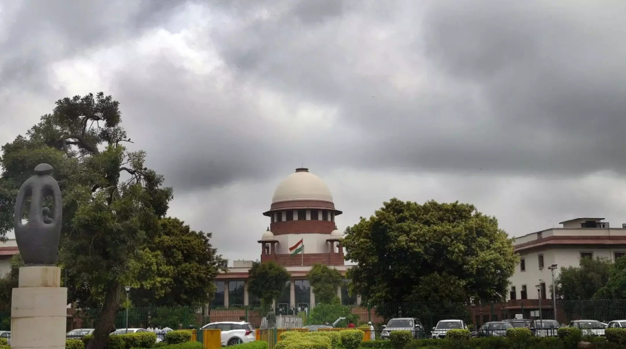 Supreme Court Decision On Bulldozer: कोई आरोपी है सिर्फ इस बात पर घर नहीं गिरा सकते, सुप्रीम कोर्ट का बुलडोजर ऐक्शन पर बड़ा प्रहार